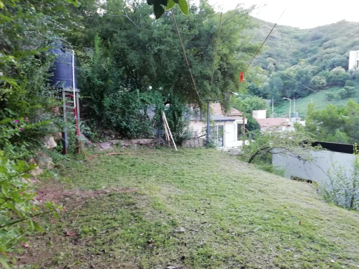Carlos Paz Colinas House *