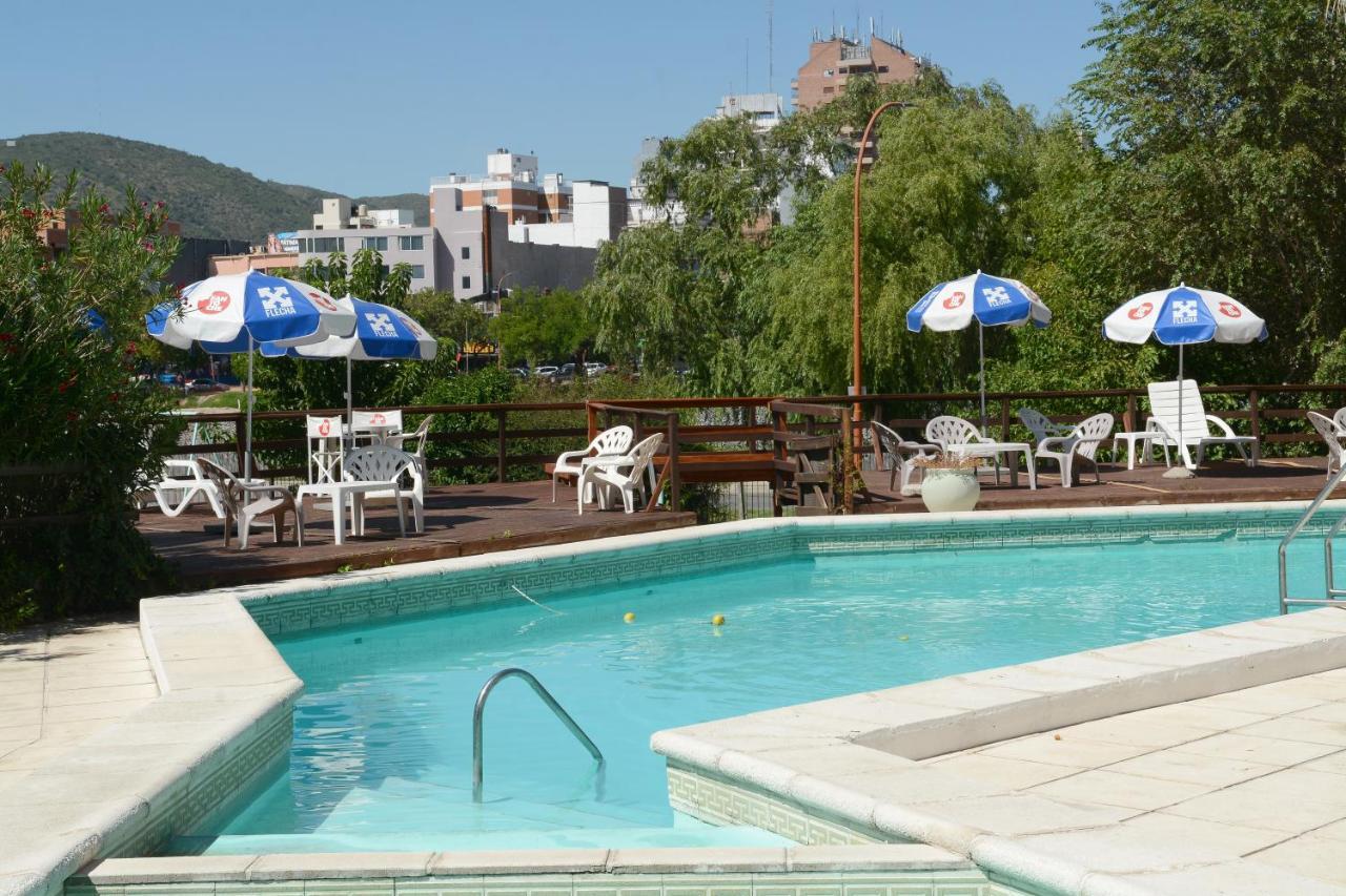 El Condado 3*