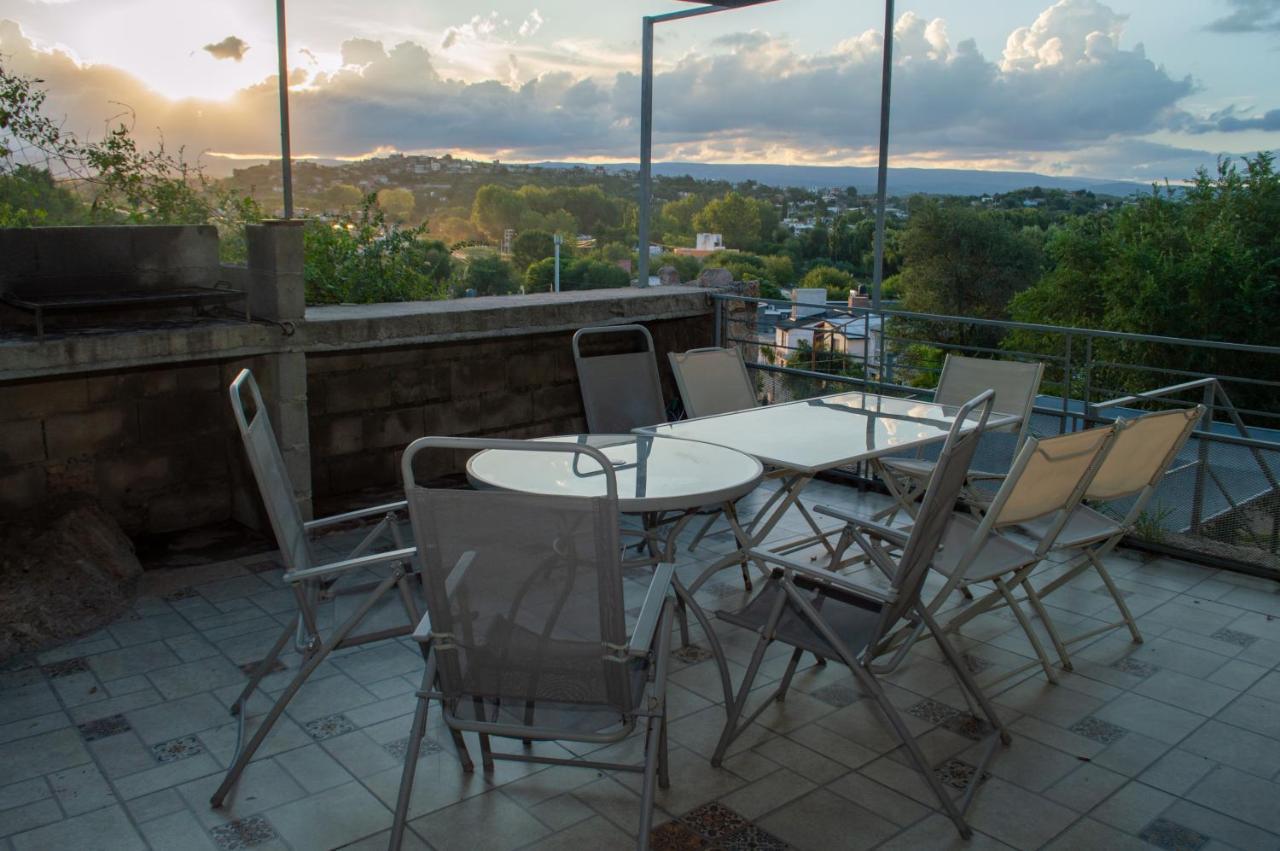 Сasa de vacaciones Casa En Carlos Paz Con Pileta