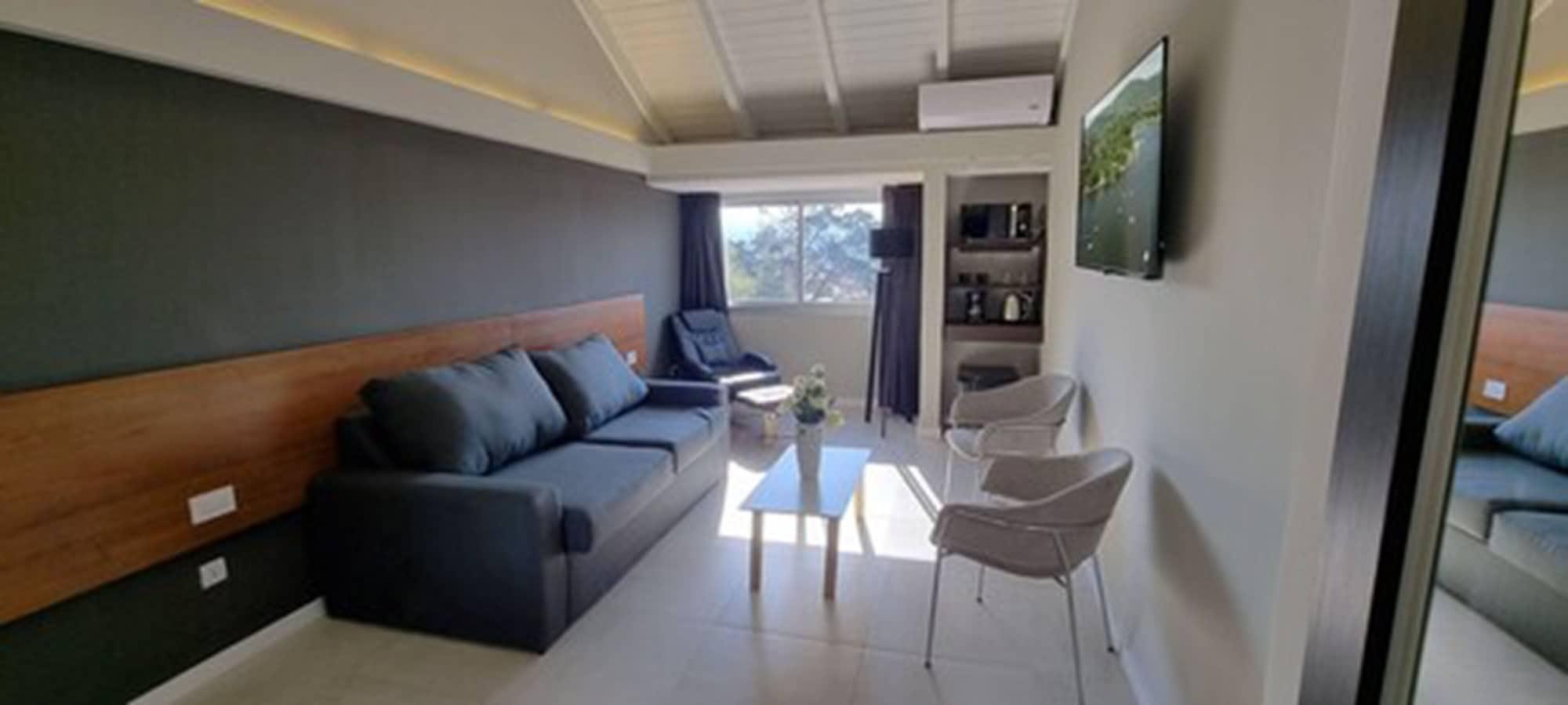 Hotel Pinares Del Cerro Resort&suites