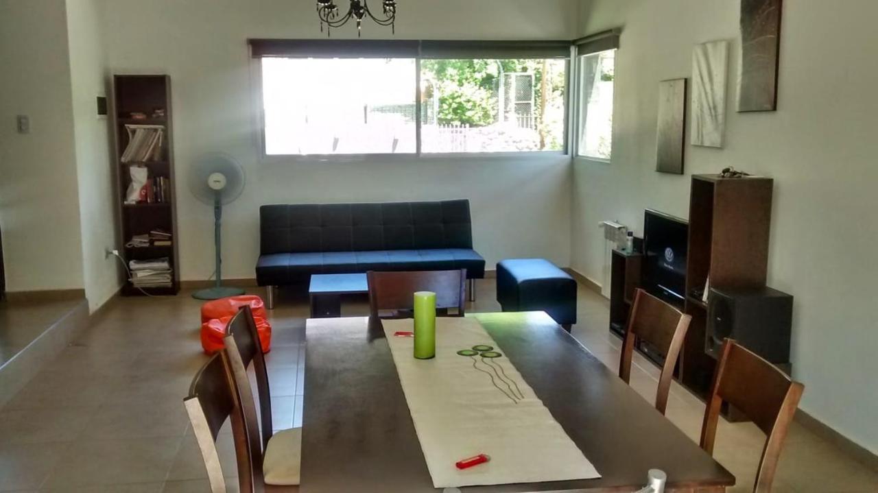 Сasa de vacaciones Espectacular Casa 3516 Estilo Minimalista 157 Carlos Paz 157
