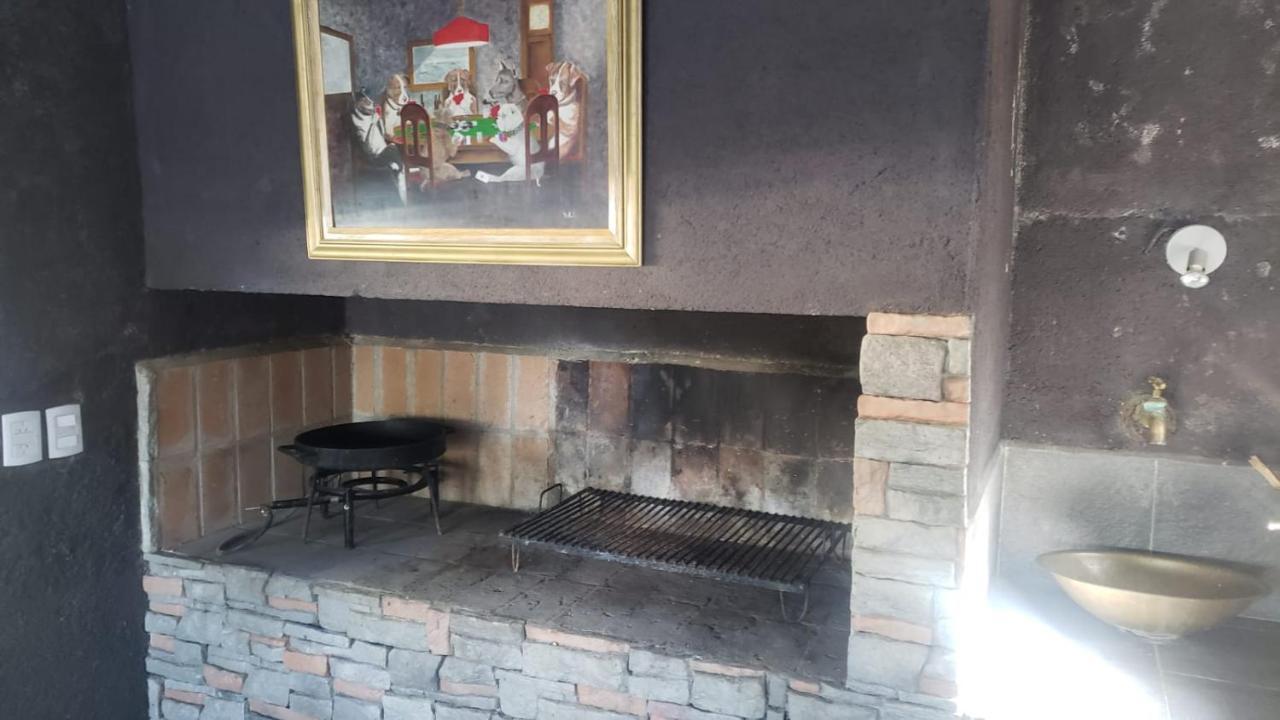 Сasa de vacaciones Espectacular Casa 3516 Estilo Minimalista 157 Carlos Paz 157 Villa Carlos Paz