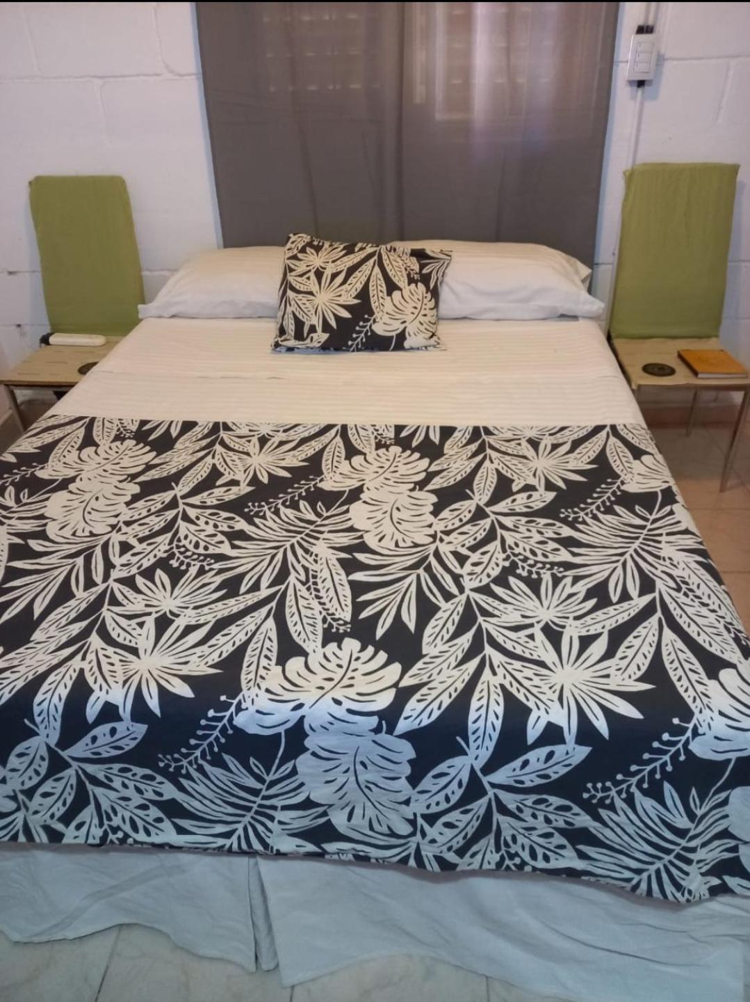 Bed and breakfast Habitacion En La Casita De Marley Villa Carlos Paz