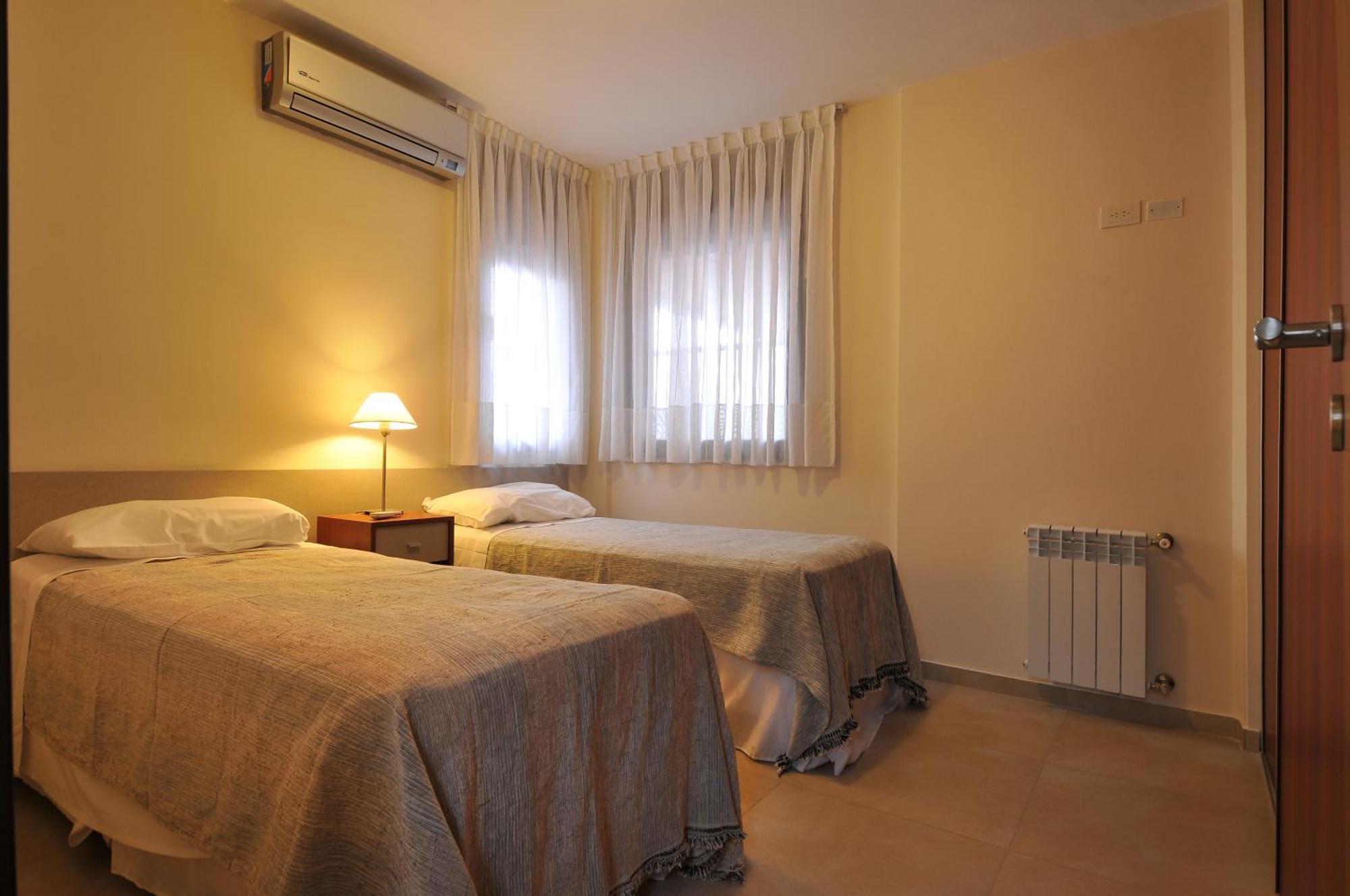Avis Departamentos Peatonal Apartamento *
