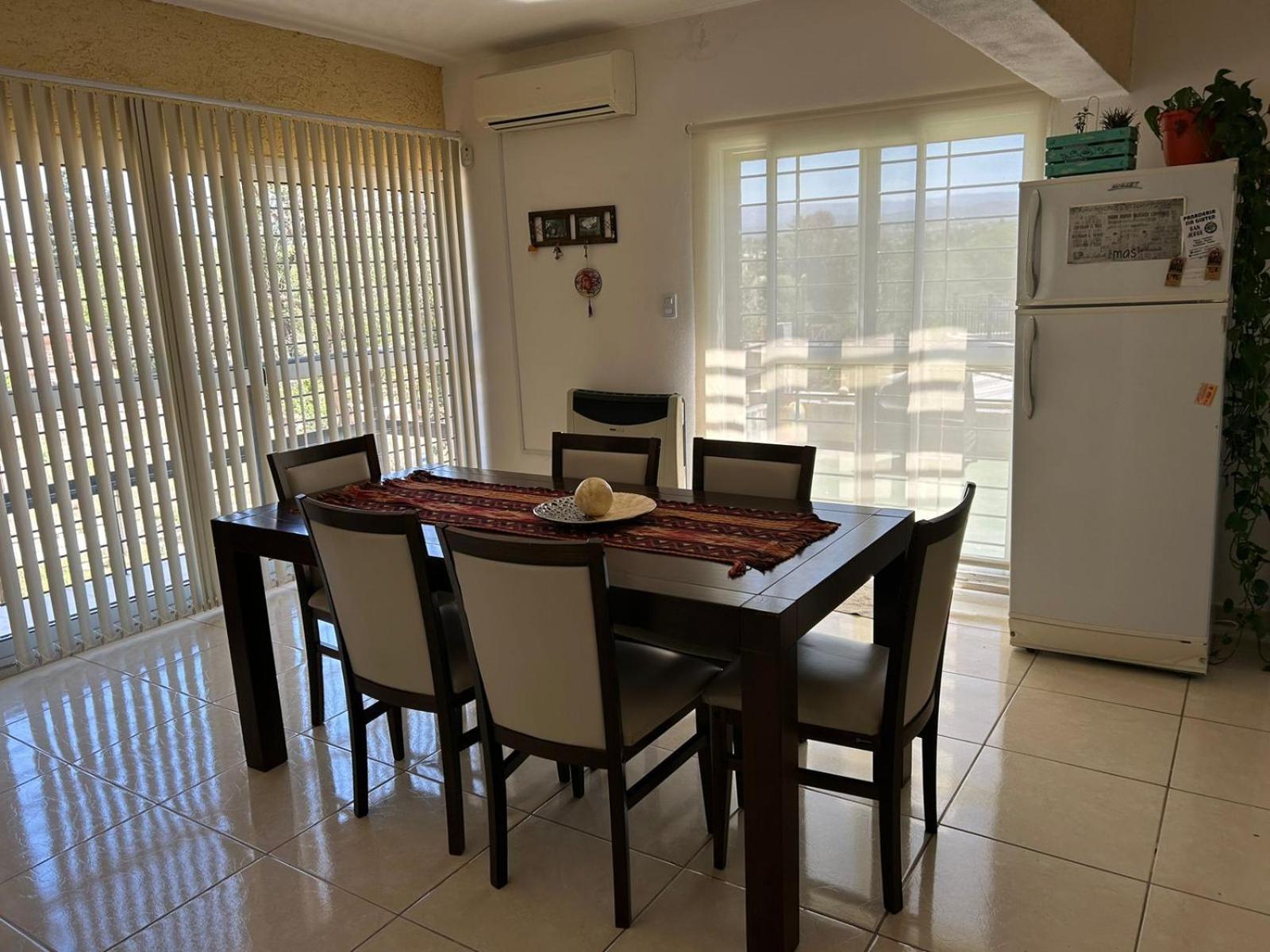 Male Apartamento *