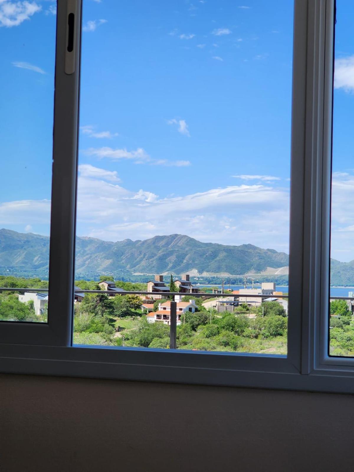 Сasa de vacaciones Casa Exclusiva Carlos Paz *