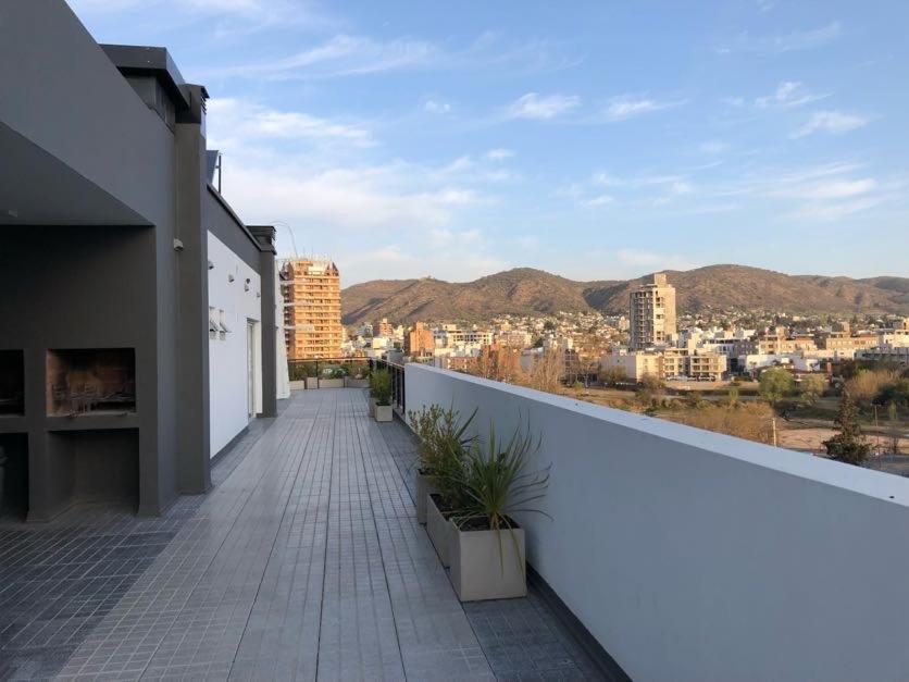 Apartamento Edificio Veneto Iv - Departamento De Un Con Balcon En Pleno Centro Villa Carlos Paz