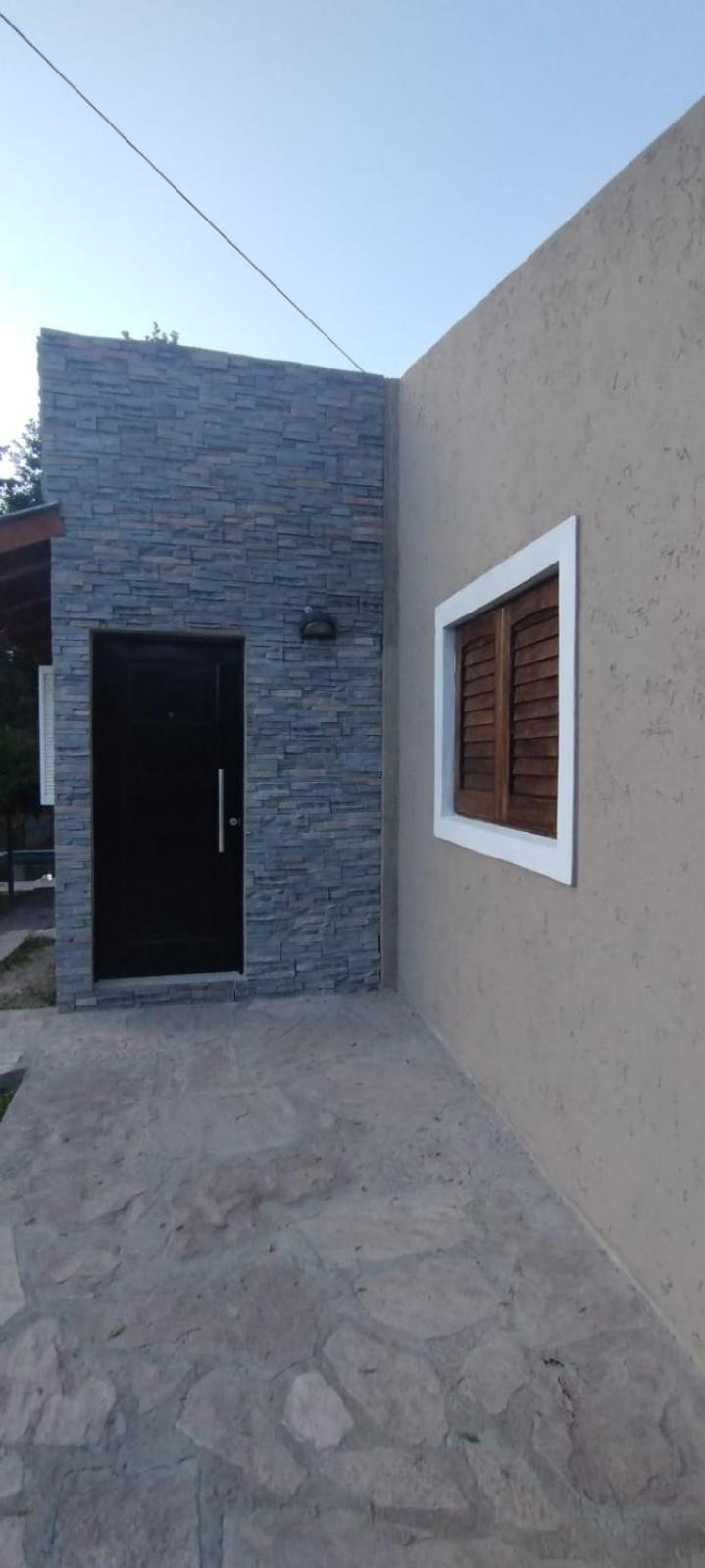 Сasa de vacaciones Casa En Carlos Paz Con Pileta Exclusiva *