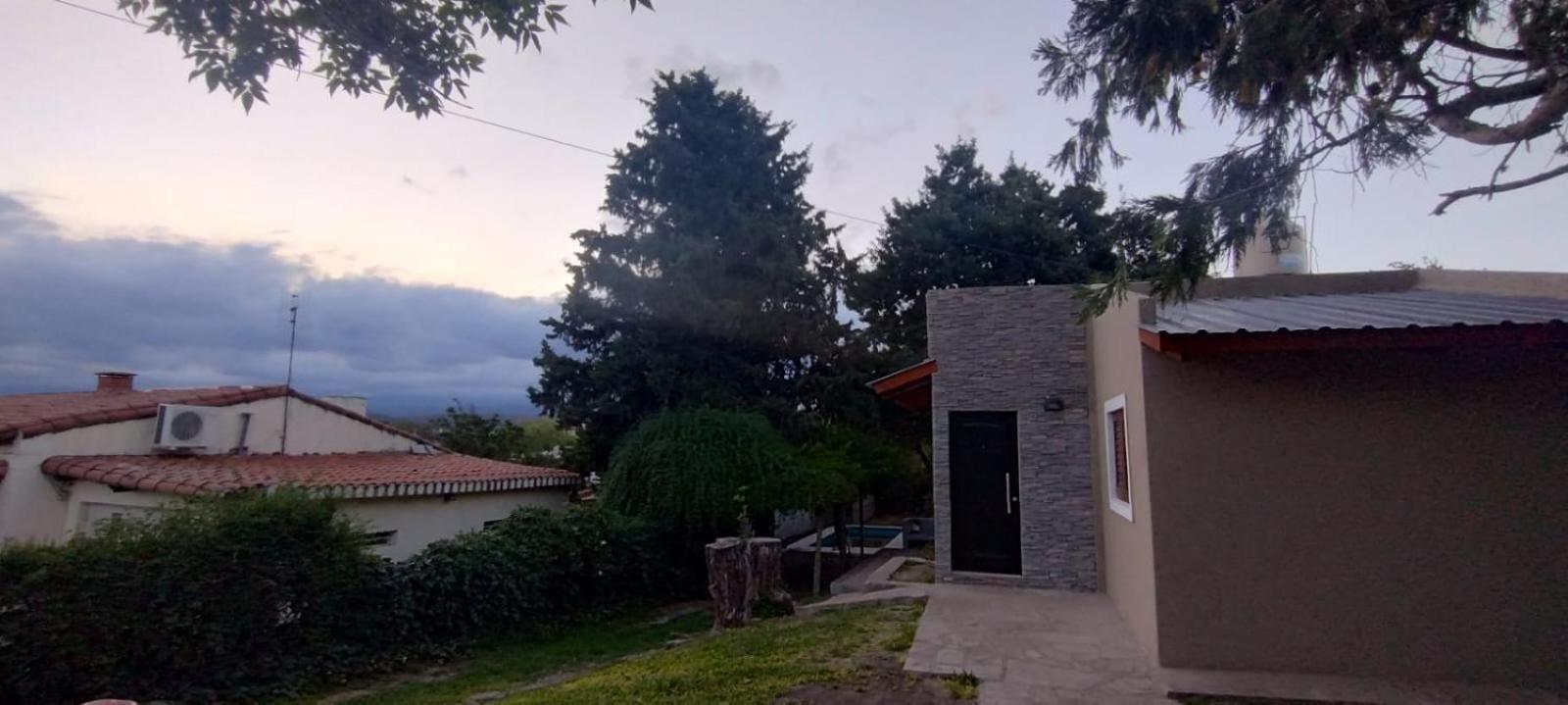 Casa En Carlos Paz Con Pileta Exclusiva * Villa Carlos Paz
