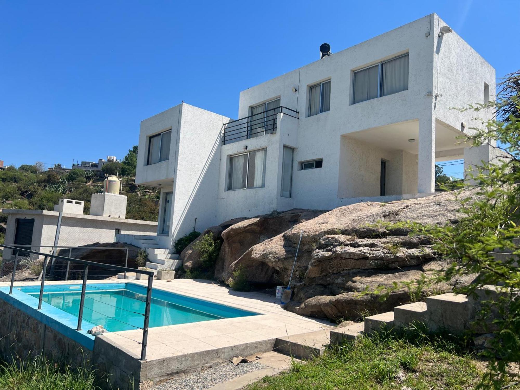 Duplex En Plena Montana Villa Carlos Paz
