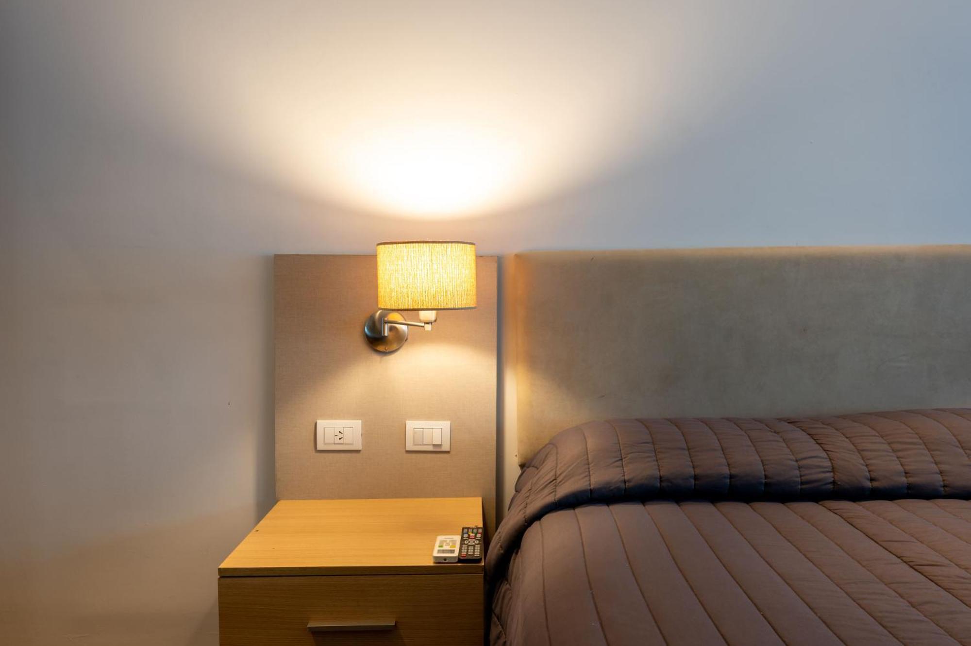 Hotel Howard Johnson Plaza Carlos Paz 4*