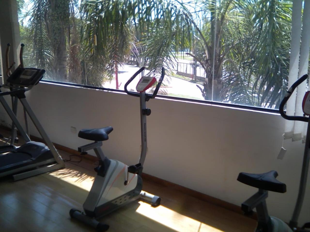 Apartamento Zona Residencial Frente Al Lago!