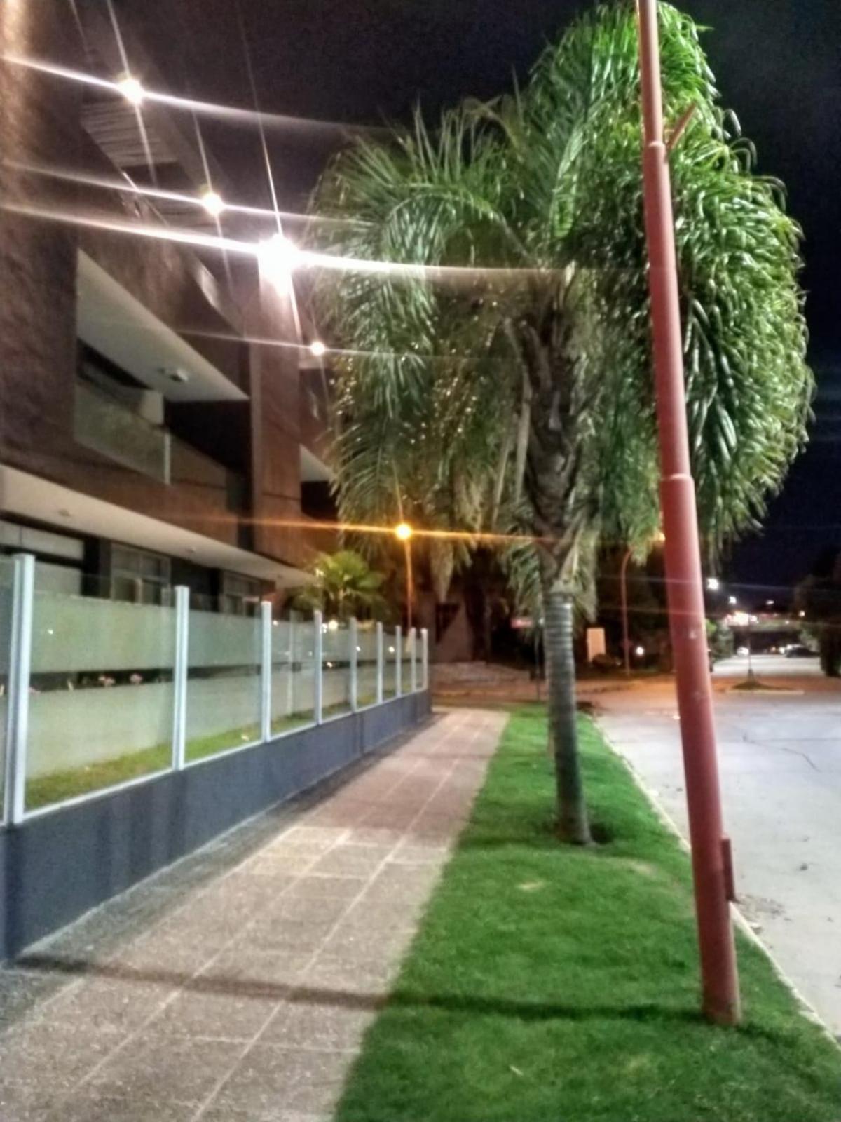 Apartamento Zona Residencial Frente Al Lago! *