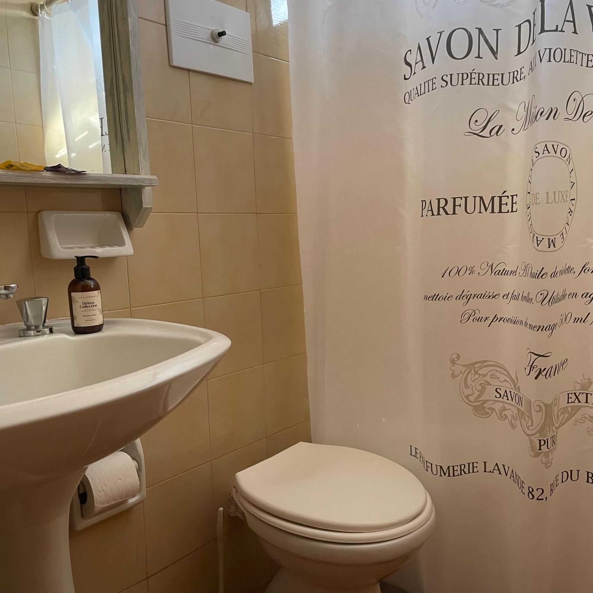 Apartamento Dpto 2 Personas Con Cochera, Excelente Ubicación!
