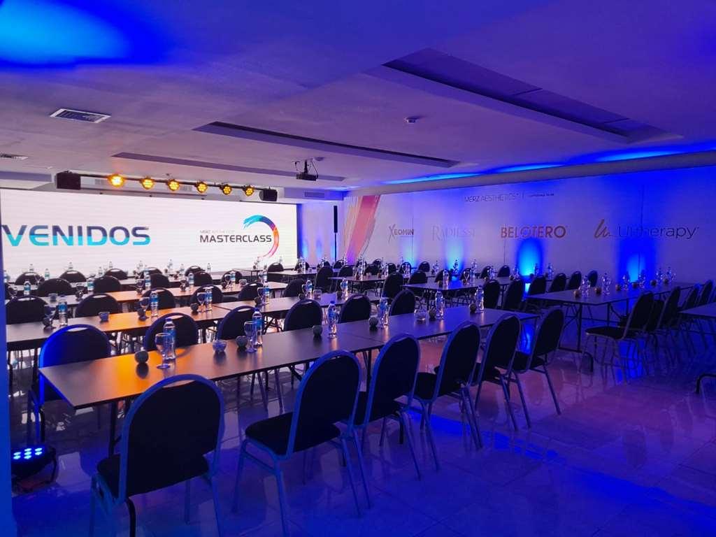 Pinares Panorama Suites, & Convention Center 4*