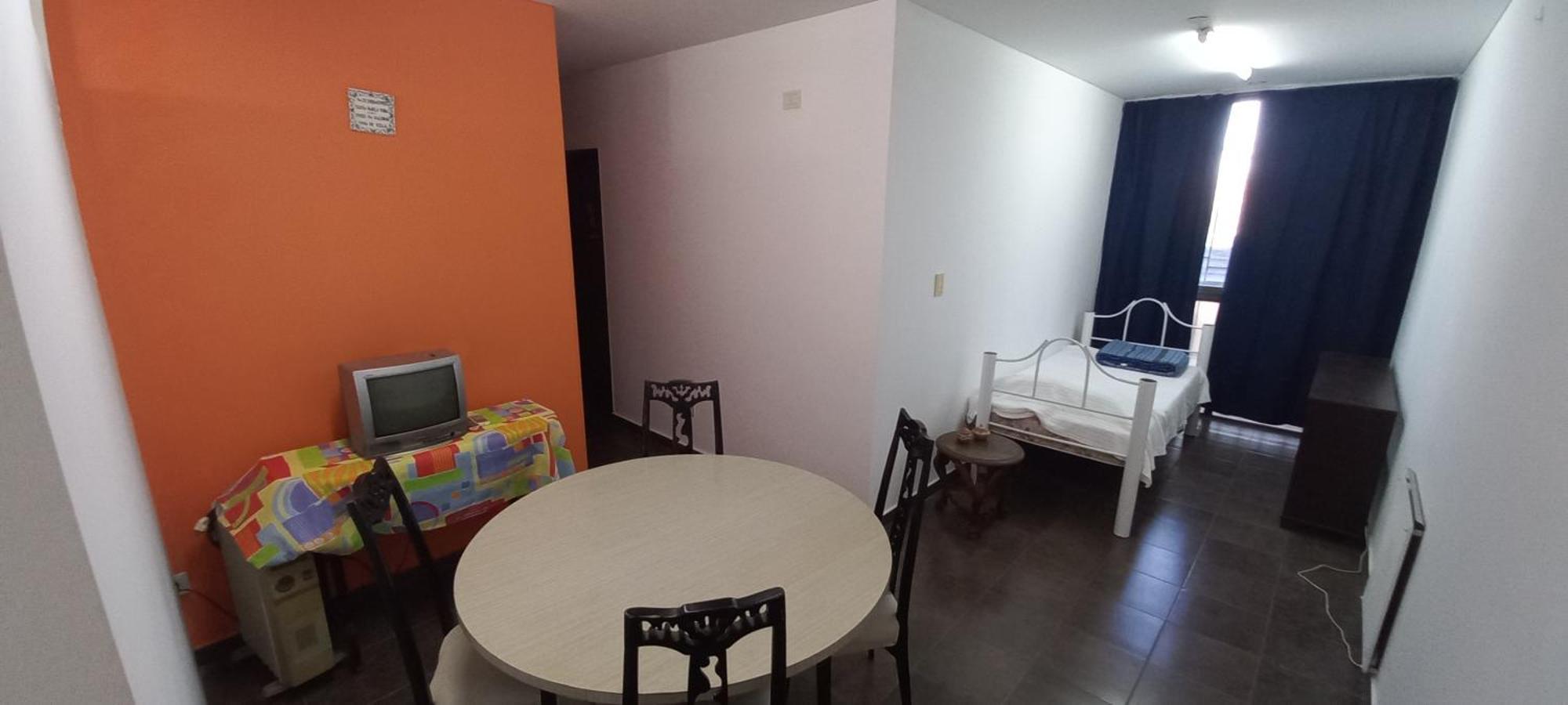 Apartamento Depto Carlos Paz A 2 Cuadras Av Carcano Villa Carlos Paz