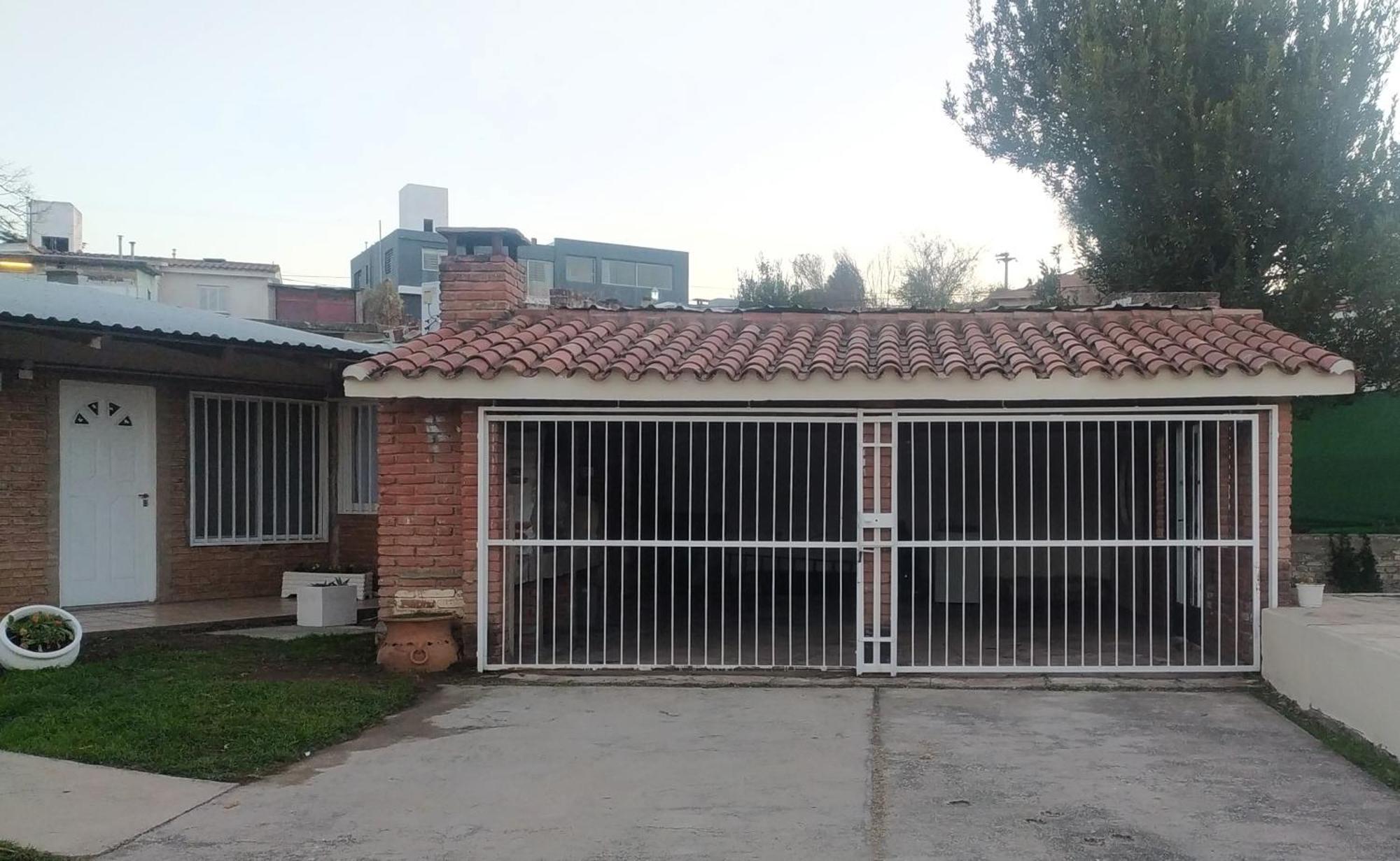 Anita - * Villa Carlos Paz