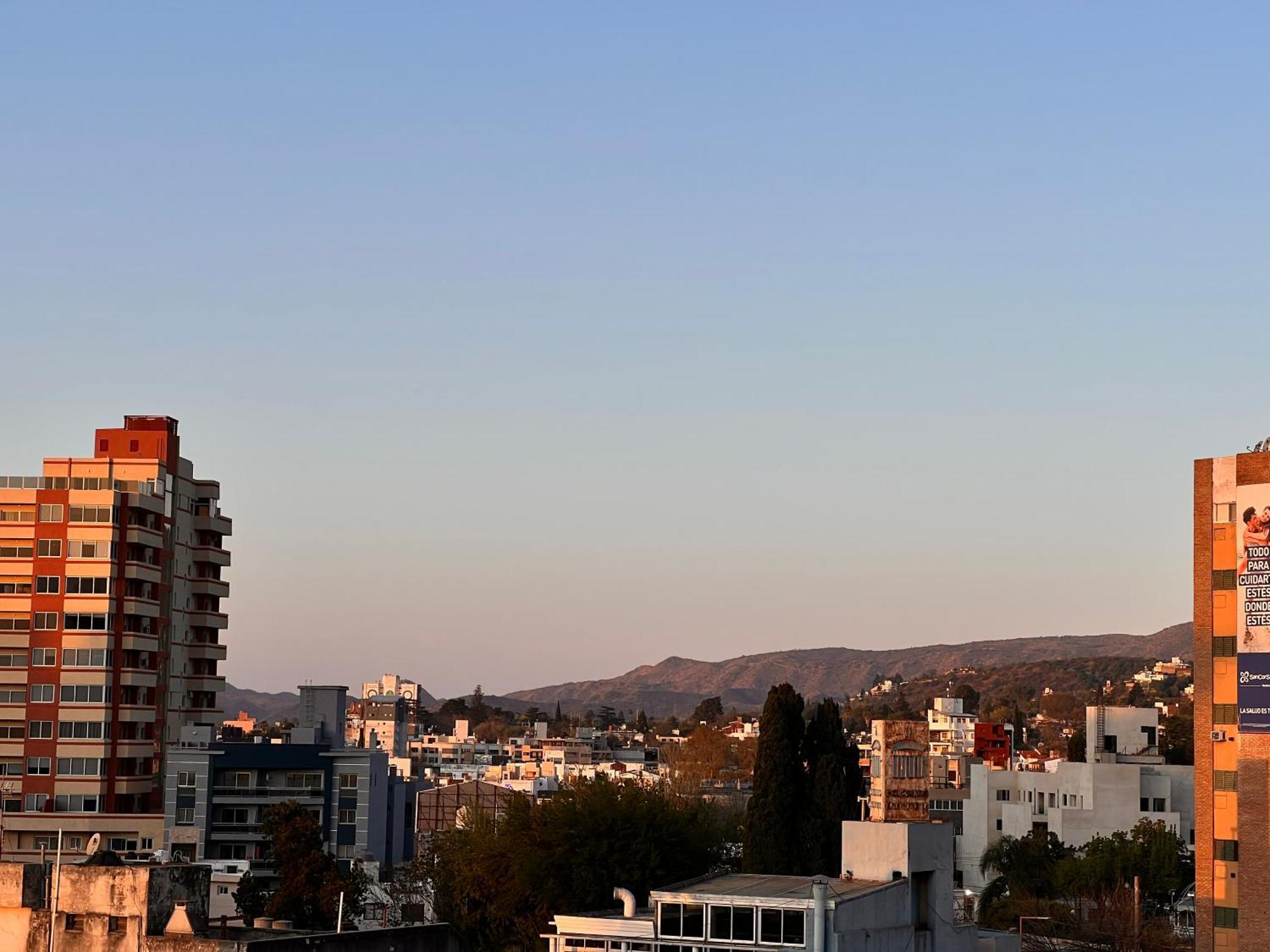 Nuevo! Departamento En Pleno Centro Con Cochera Apartamento *
