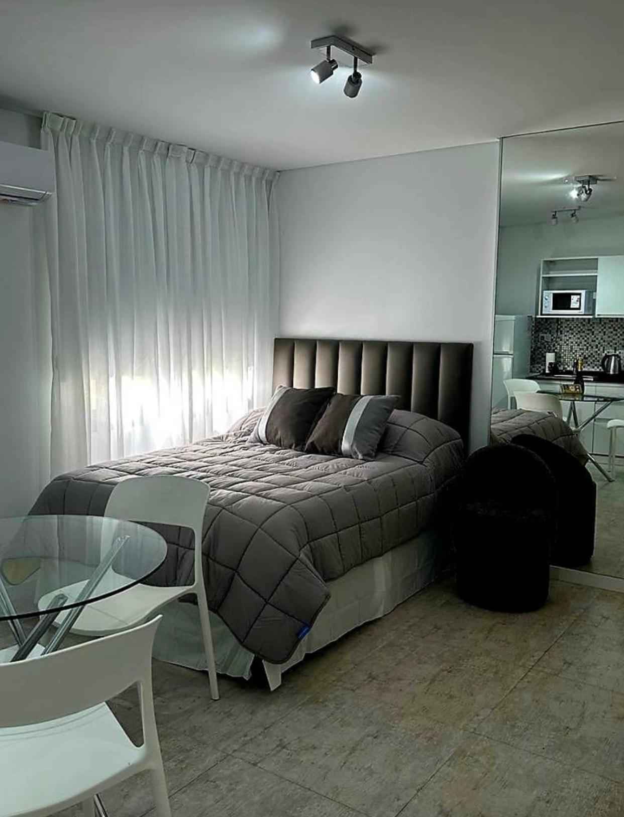 Departamento En Lake Tower Carloz Paz Apartamento *