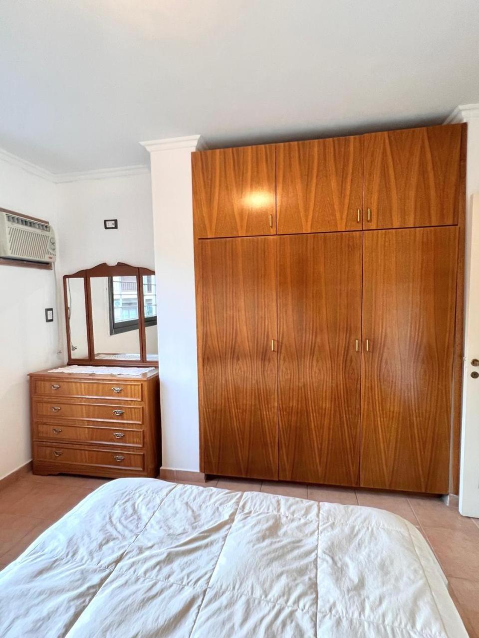 Departamento Céntrico Con Cochera A Metros Del Teatro Luxor Villa Carlos Paz