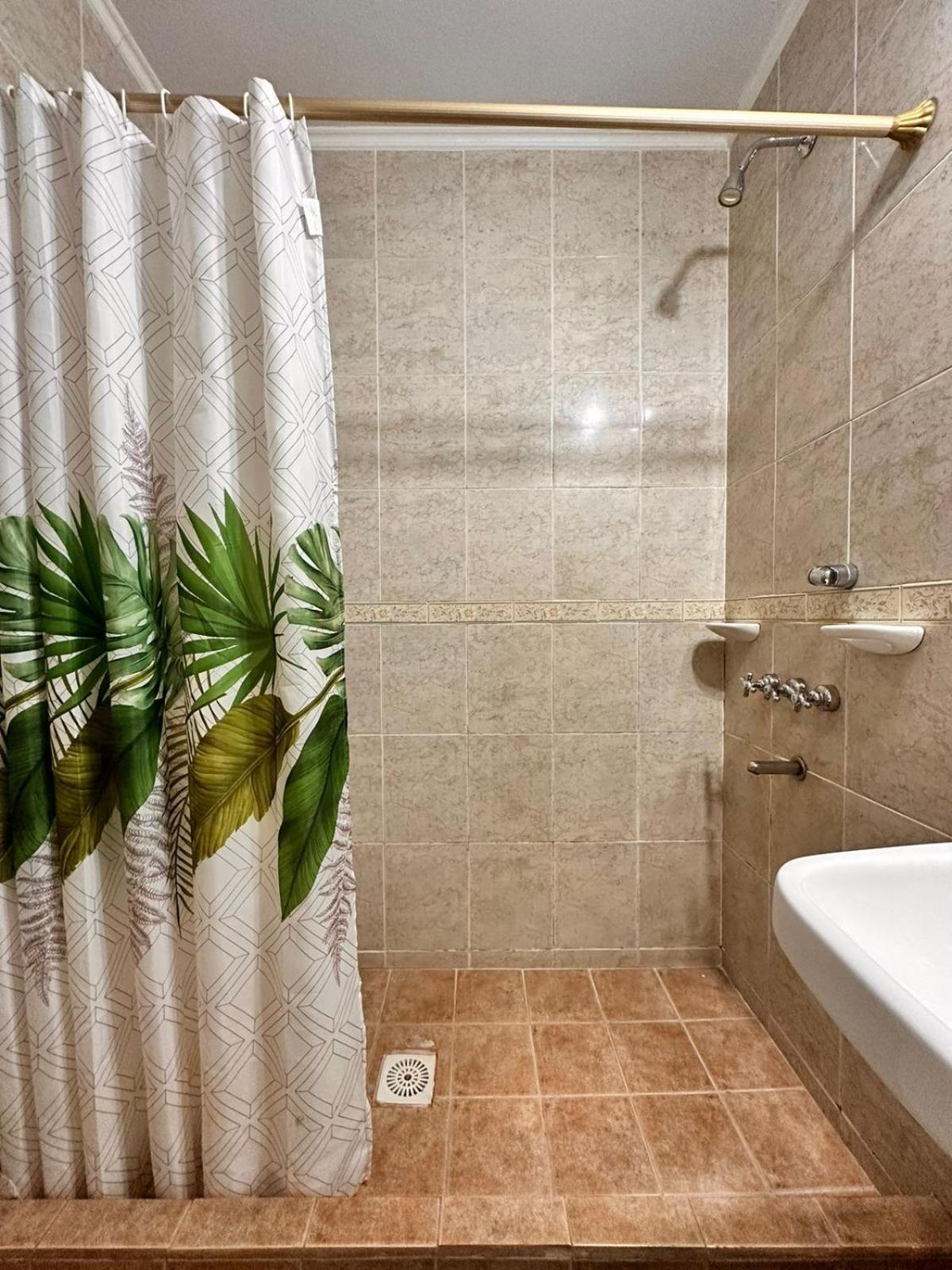 Departamento Céntrico Con Cochera A Metros Del Teatro Luxor Apartamento *