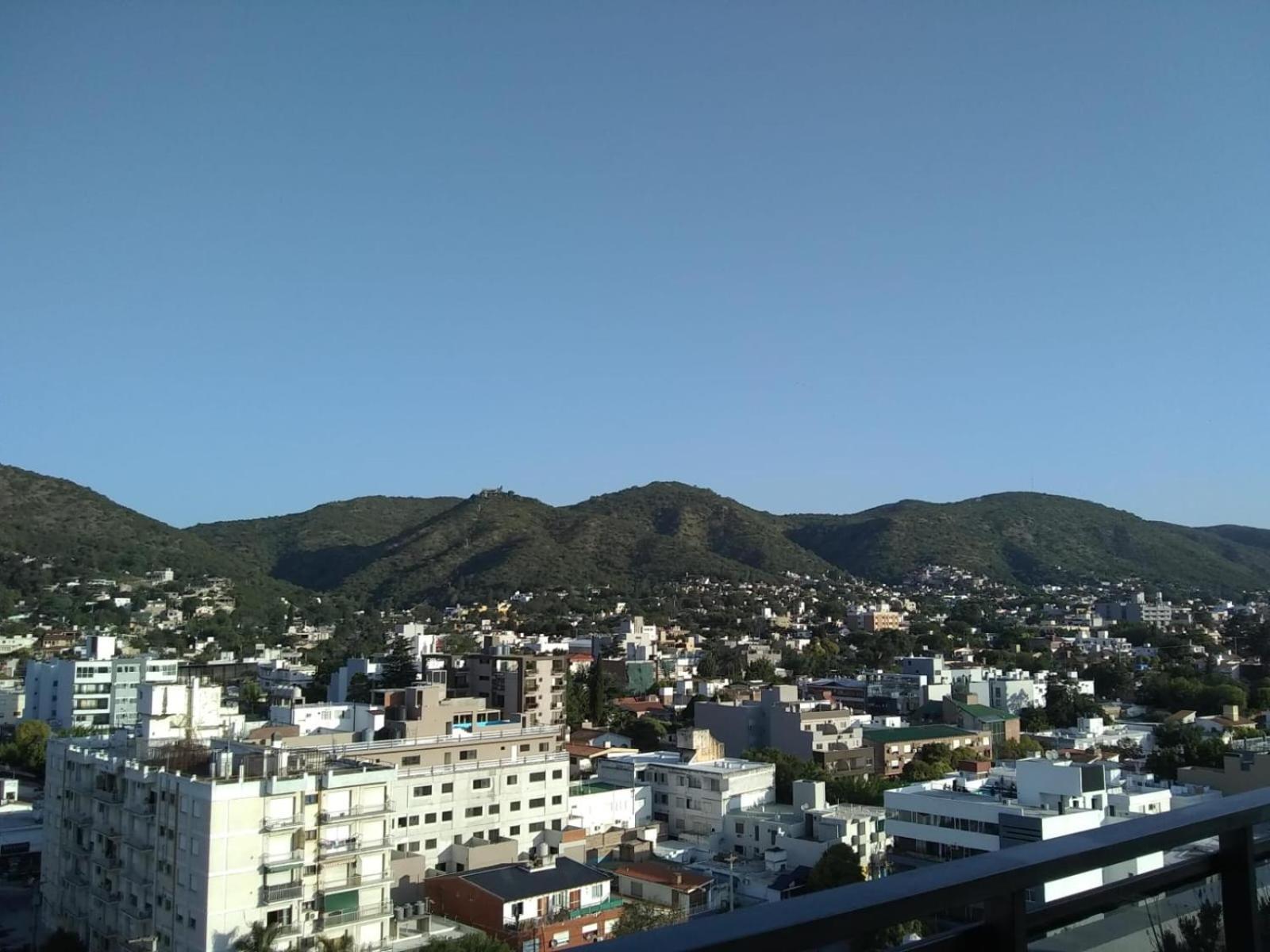 Apartamento Edificio Leonardo Premium Centro *