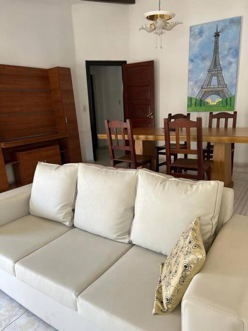 Сasa de vacaciones Casa Centro Con Pileta Y Cochera Solo Familia Villa Carlos Paz