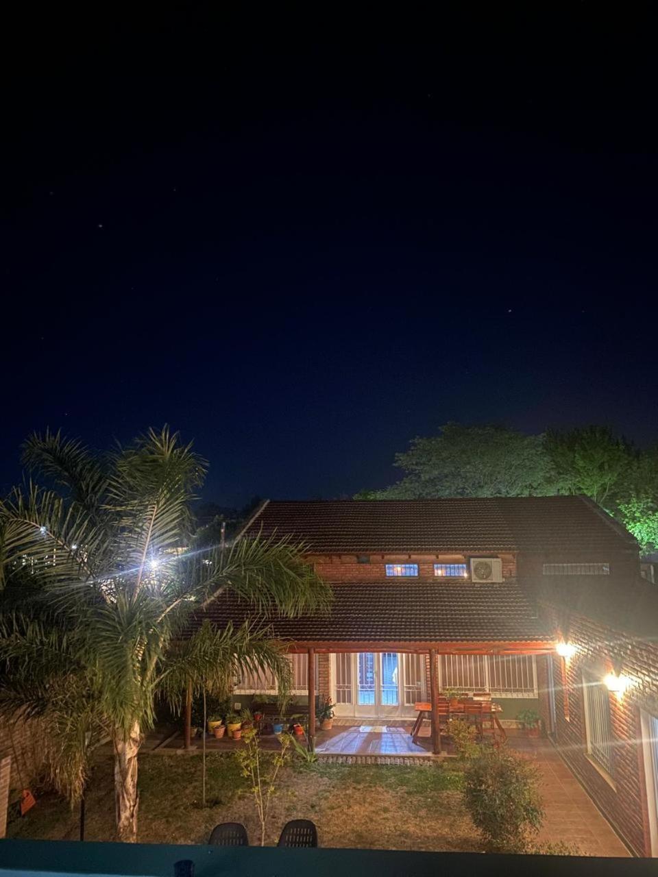 D'lua Hotel
