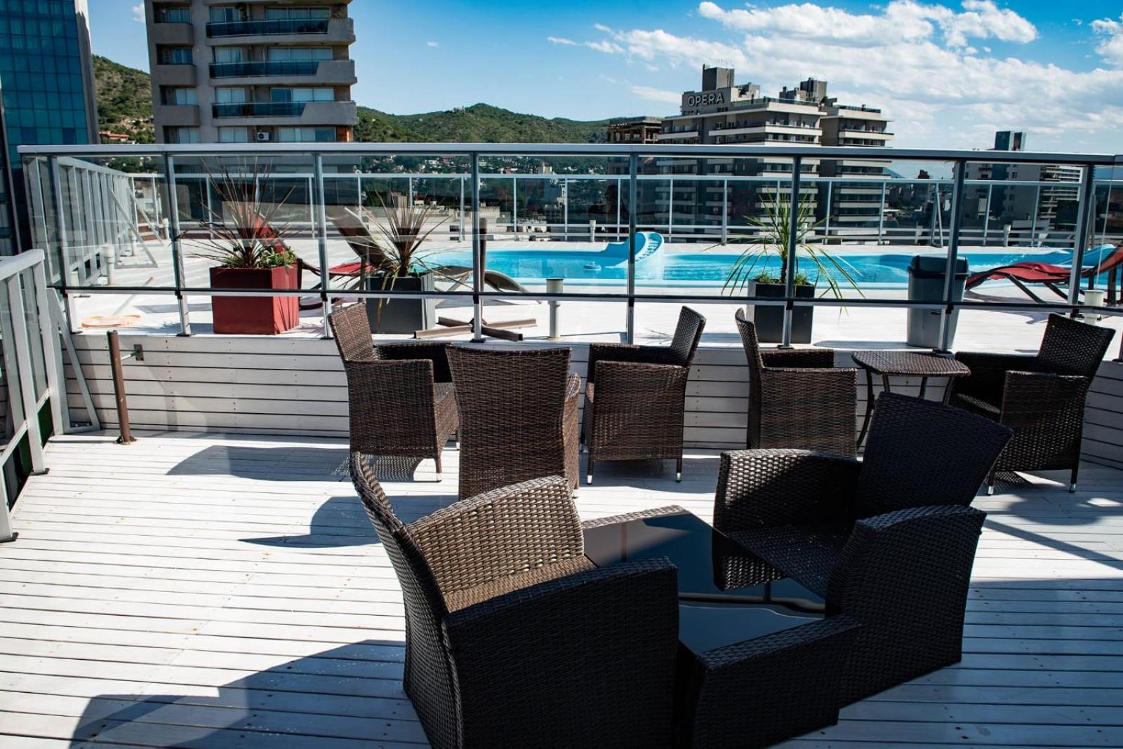 Departamento Centrico De 2 Y Pileta Edificio Sommet * Villa Carlos Paz