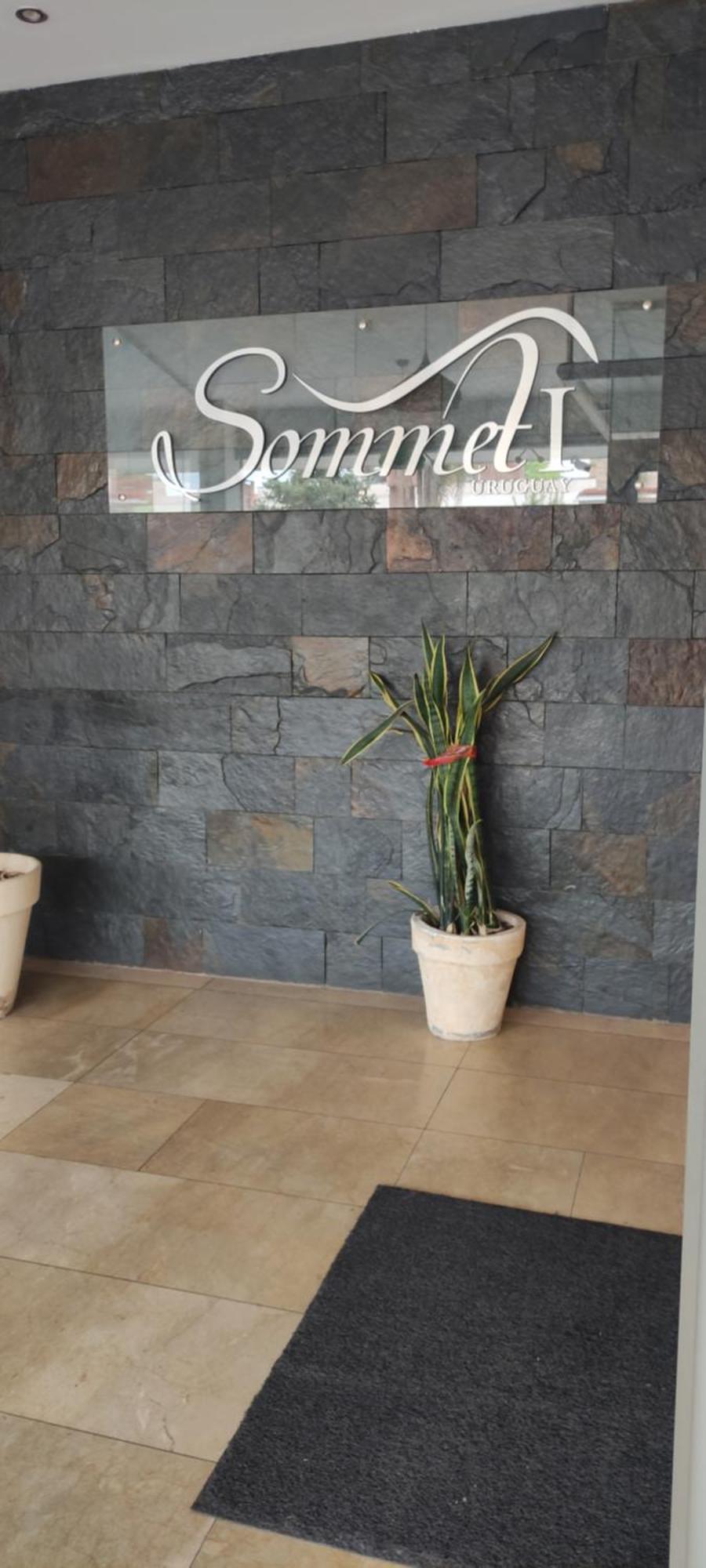 Departamento Centrico De 2 Y Pileta Edificio Sommet Villa Carlos Paz