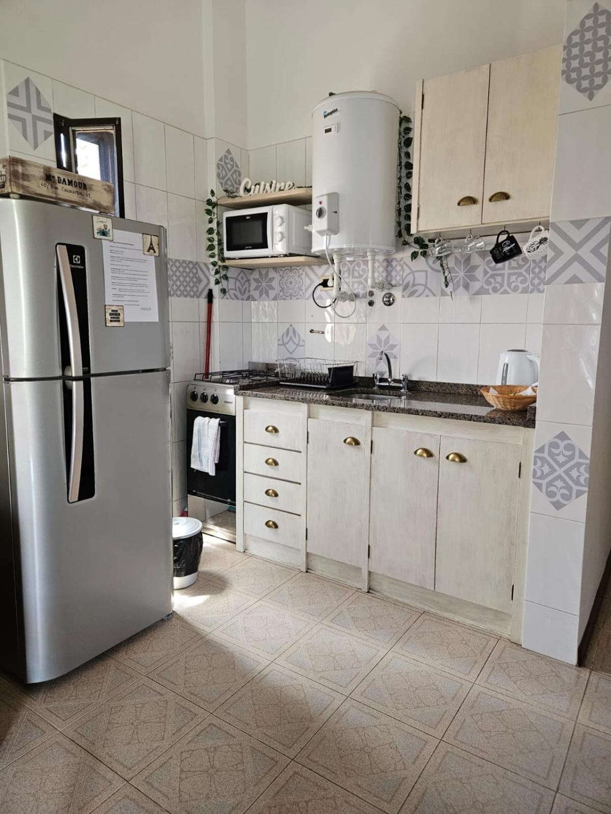 Apartamento Dpto 2 Personas Con Cochera, Excelente Ubicación! Villa Carlos Paz