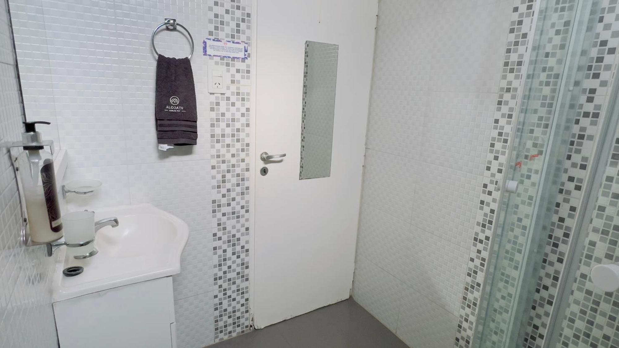 Alojatecarlospaz Iluminado Y Comodo Departamento Con Pileta Apartamento *