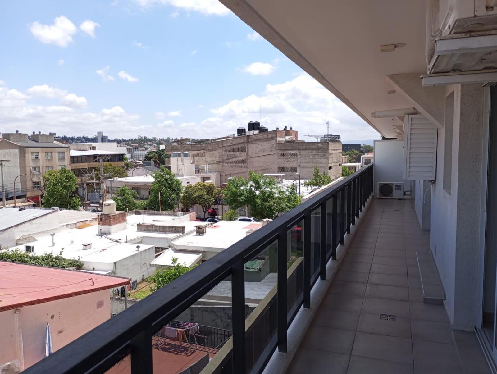 Edificio Leonardo Apart Centro * Villa Carlos Paz