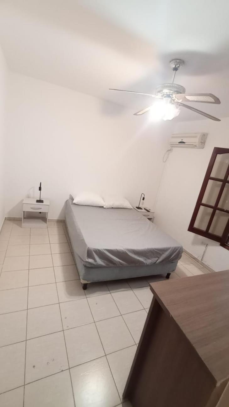 Сasa de vacaciones La Casona Roja - Casa Con Pileta Para 10 Personas En Carlos Paz