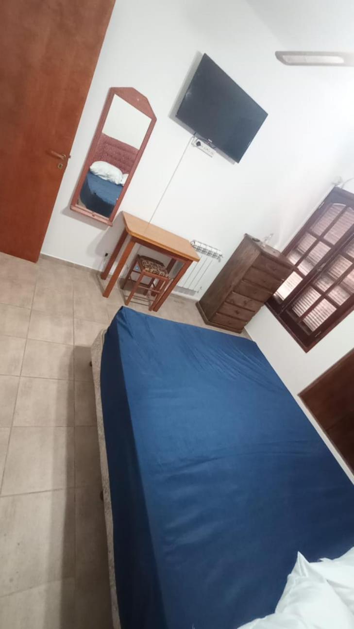 La Casona Roja - Casa Con Pileta Para 10 Personas En Carlos Paz Сasa de vacaciones *