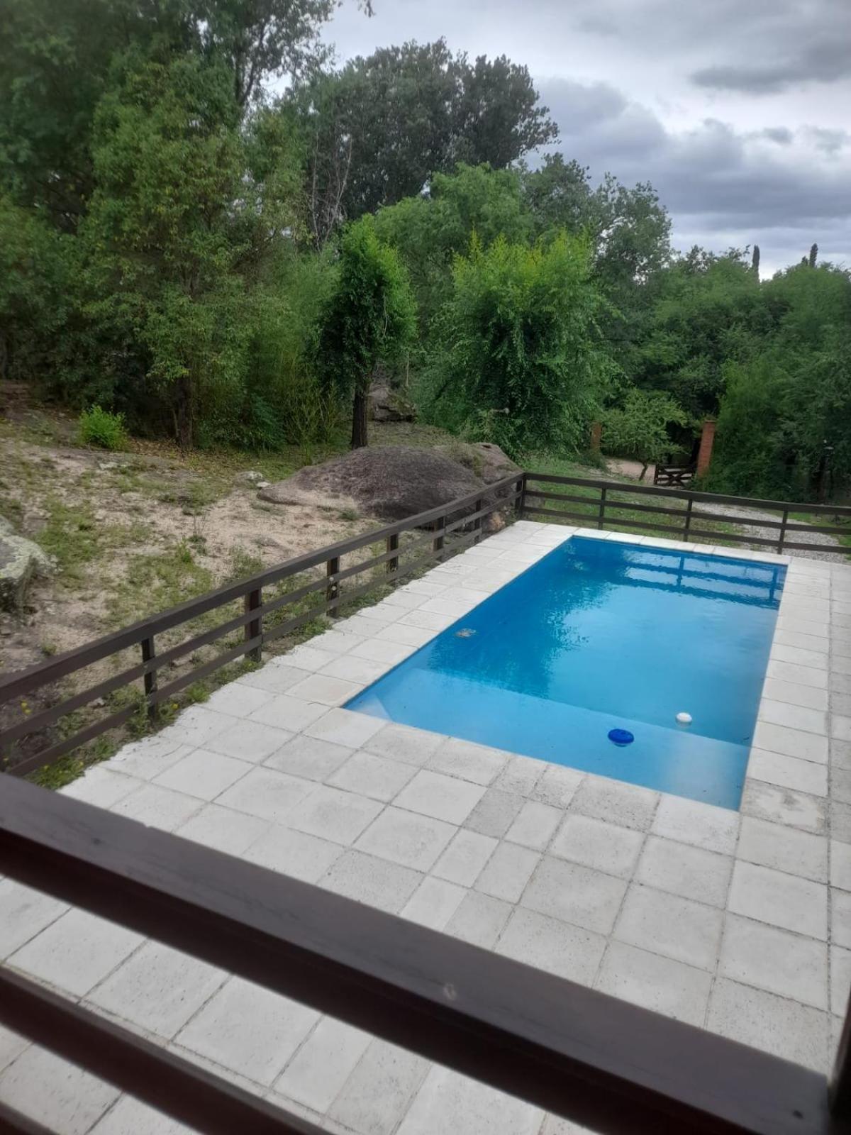 Franky Ranch Piscina Exclusiva Frente Al Rio Chalet