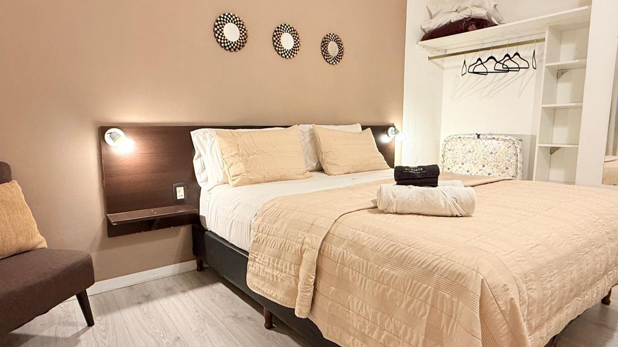 Alojatecarlospaz Iluminado Y Comodo Departamento Con Pileta Apartamento