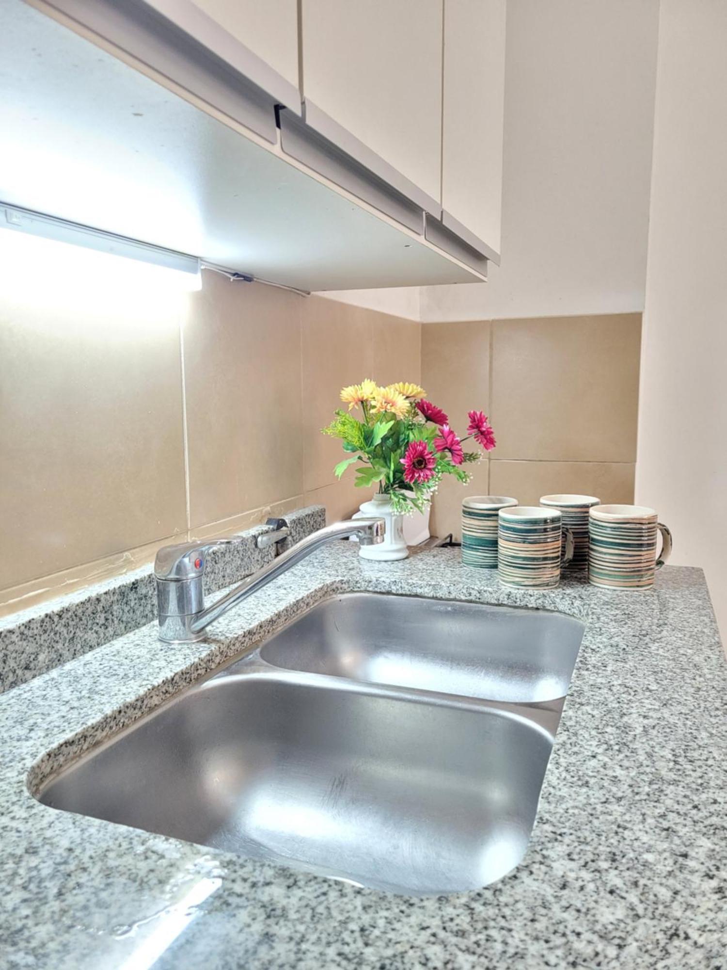 Sol Y Departamento Centrico En Carlos Paz Apartamento