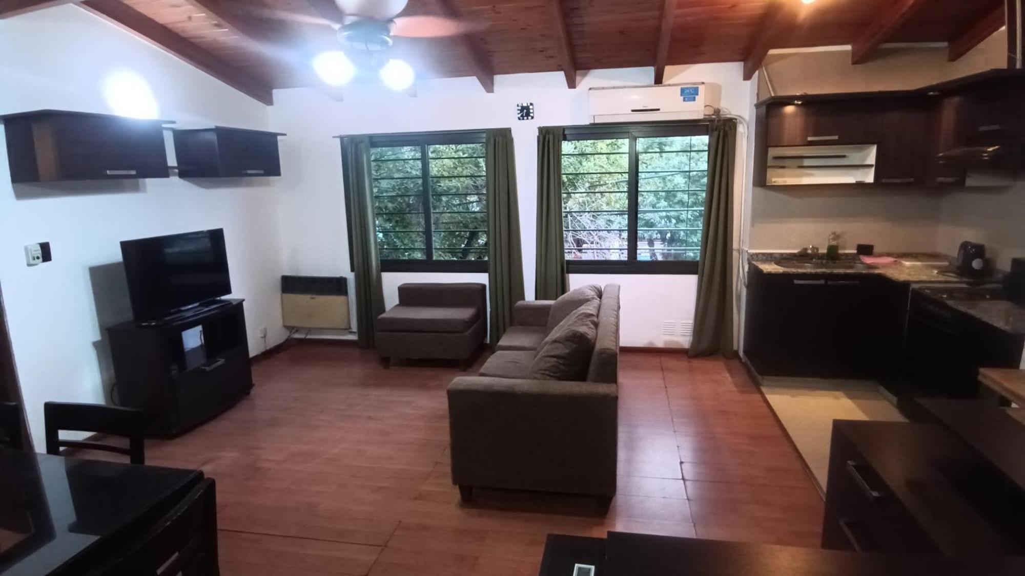 Modero Y Acogedor Depto Centrico V Carlos Paz 200 M Terminal Sobre Av San Martin Apartamento *