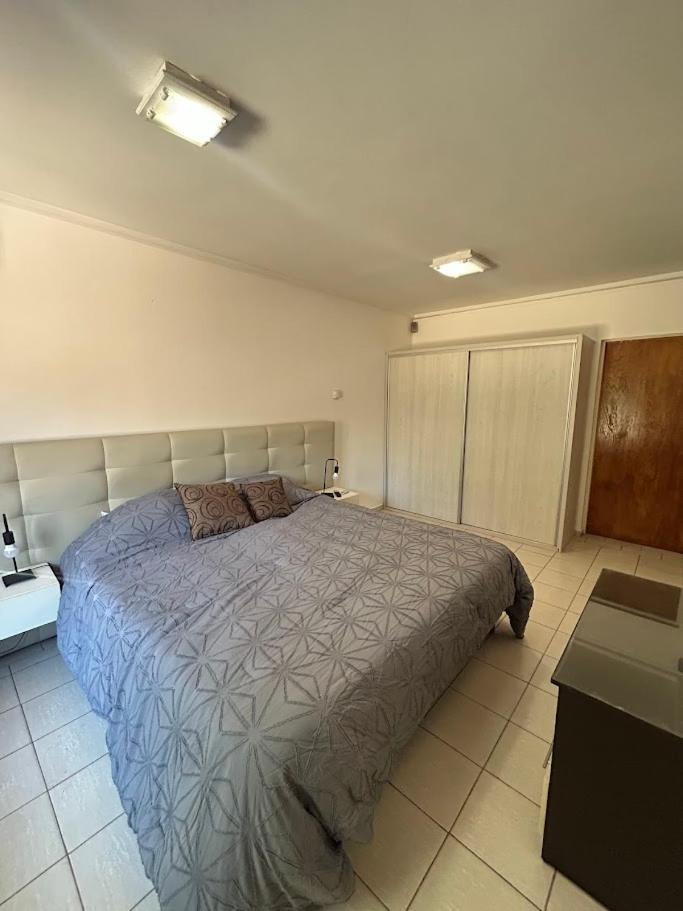La Casona Roja - Casa Con Pileta Para 10 Personas En Carlos Paz Сasa de vacaciones *