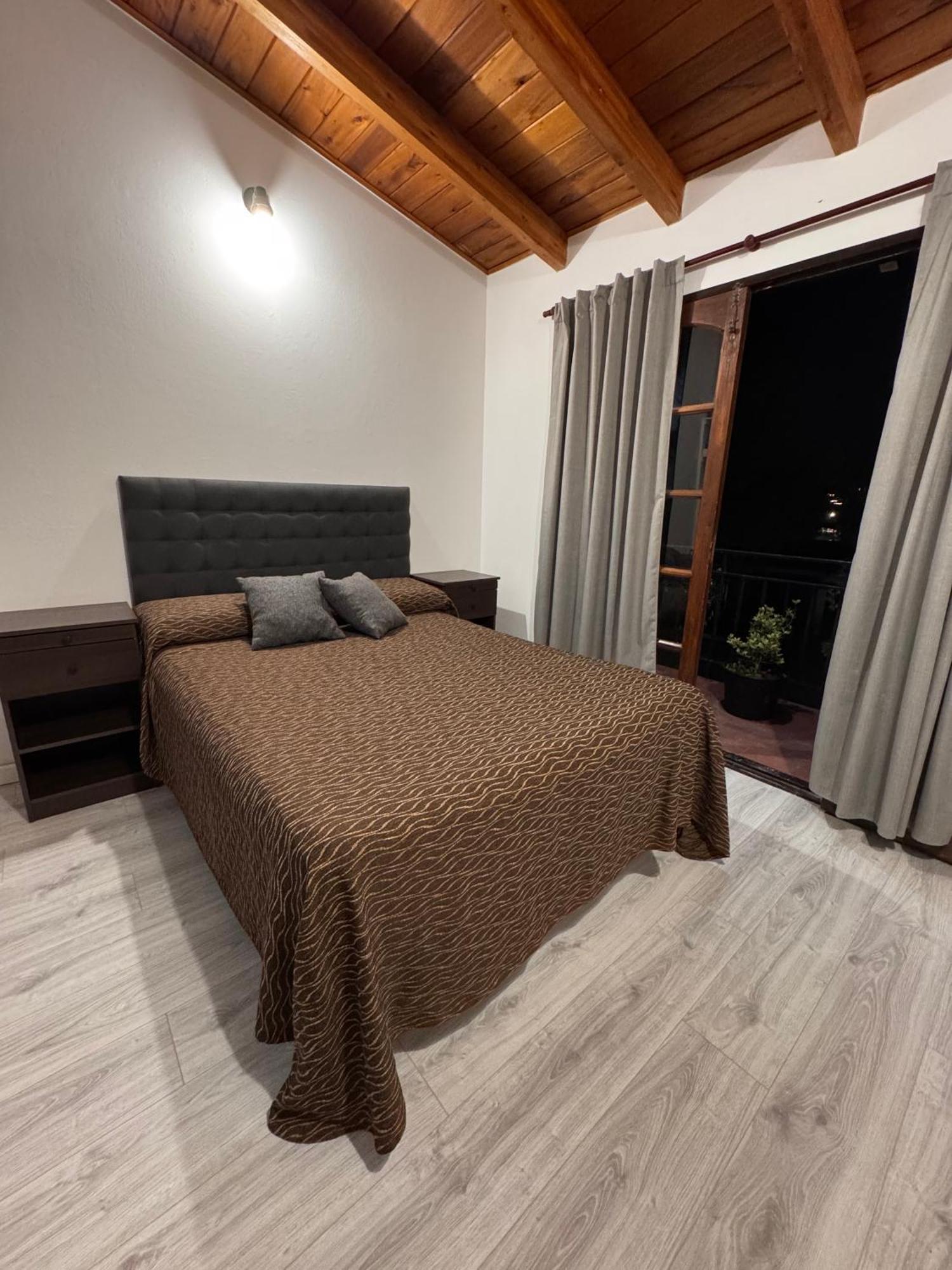 Apartamento Duplex Con Patio Y Asador Buena Ubicacion