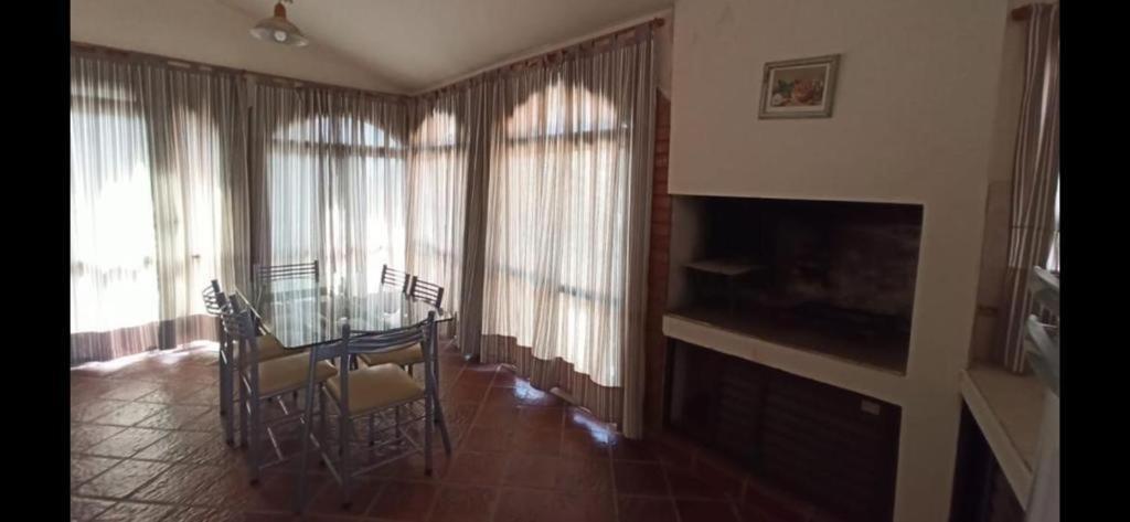 Casa 9 Personas En Carlos Paz Сasa de vacaciones *