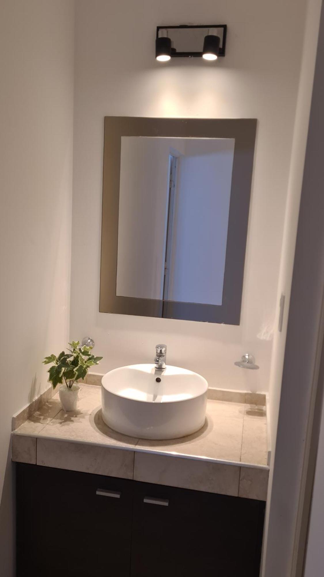 Magnus, 2 Banos, 2 Hab, Todo Nuevo! En El Corazon De Carlos Paz Apartamento