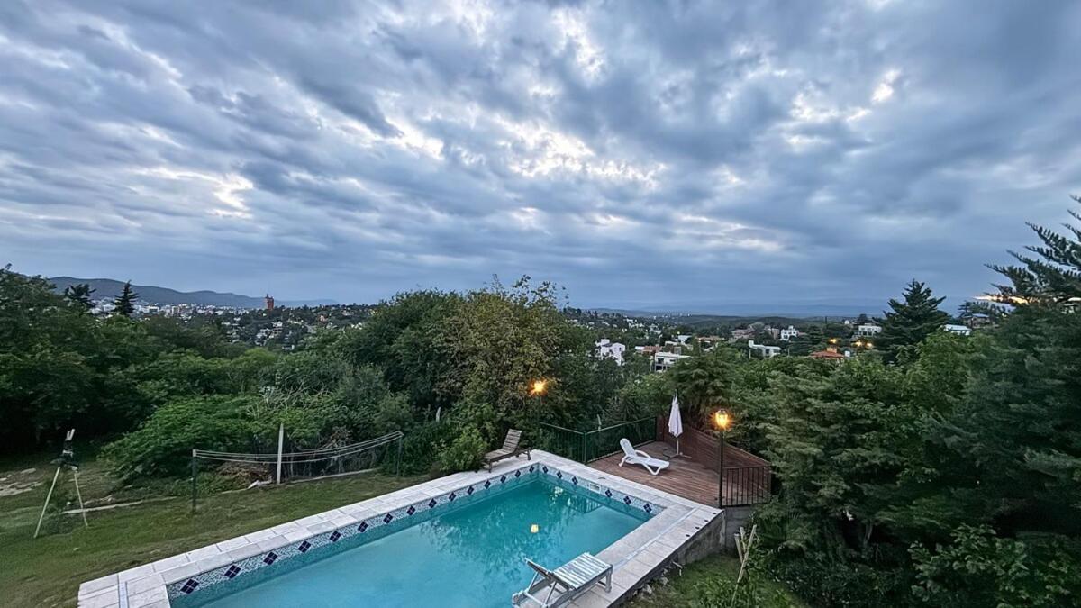 Сasa de vacaciones Gran Casa En Del