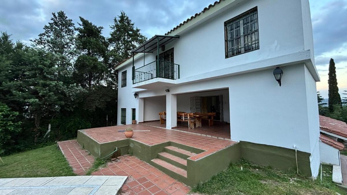 Сasa de vacaciones Gran Casa En Del