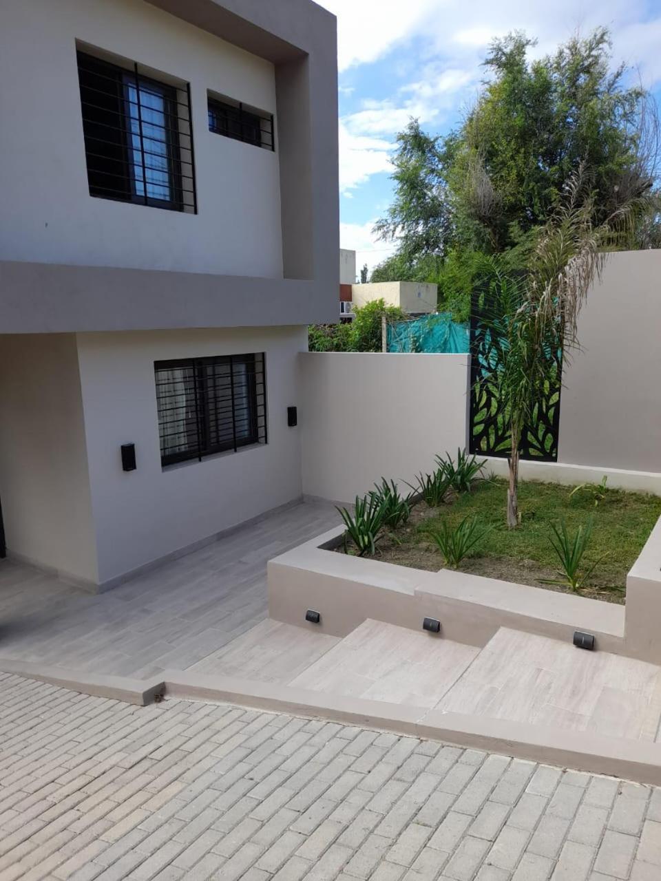 Casa Sol Serrano - Con Todas Comodidades Y Excelente Ubicacion *