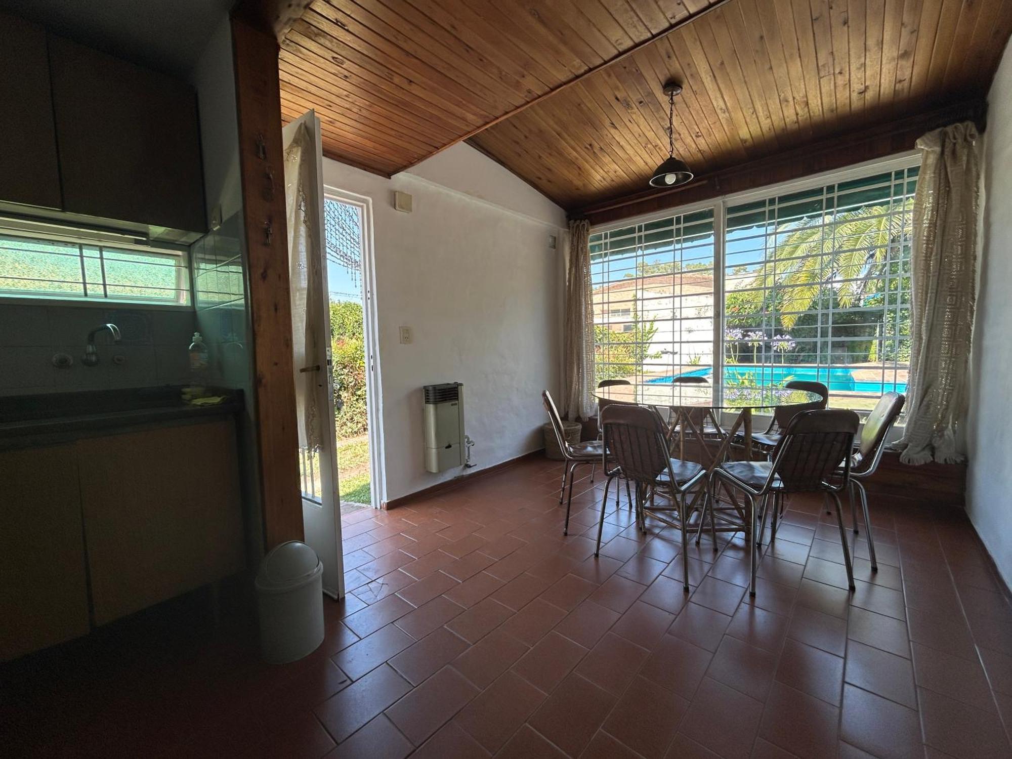 Casa Privada Centro Con Piscina A Cinco Cuadras Del Balneario Hoyas Carlos Paz *