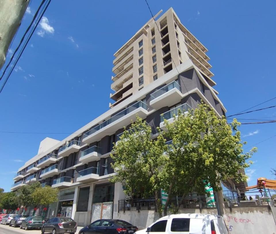 Apartamento Departamento Edificio Towers Con Cochera *