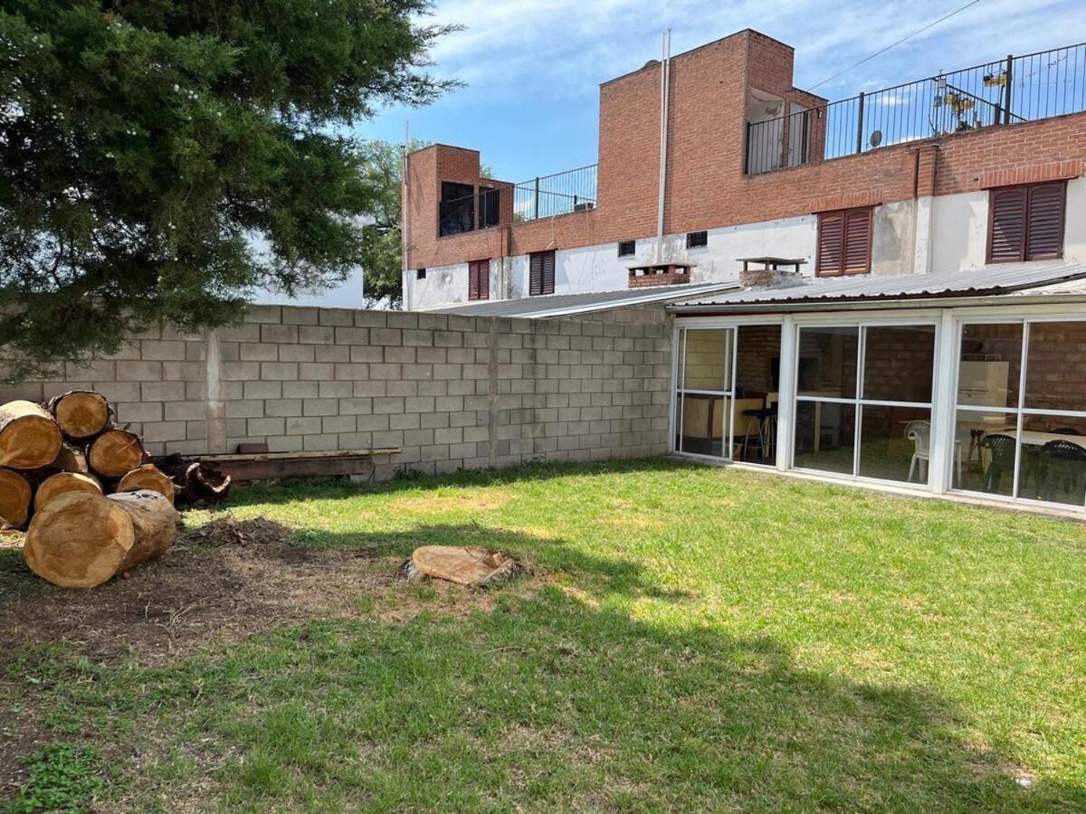 Сasa de vacaciones Casa 2 Y Quincho A Mts Del Centro