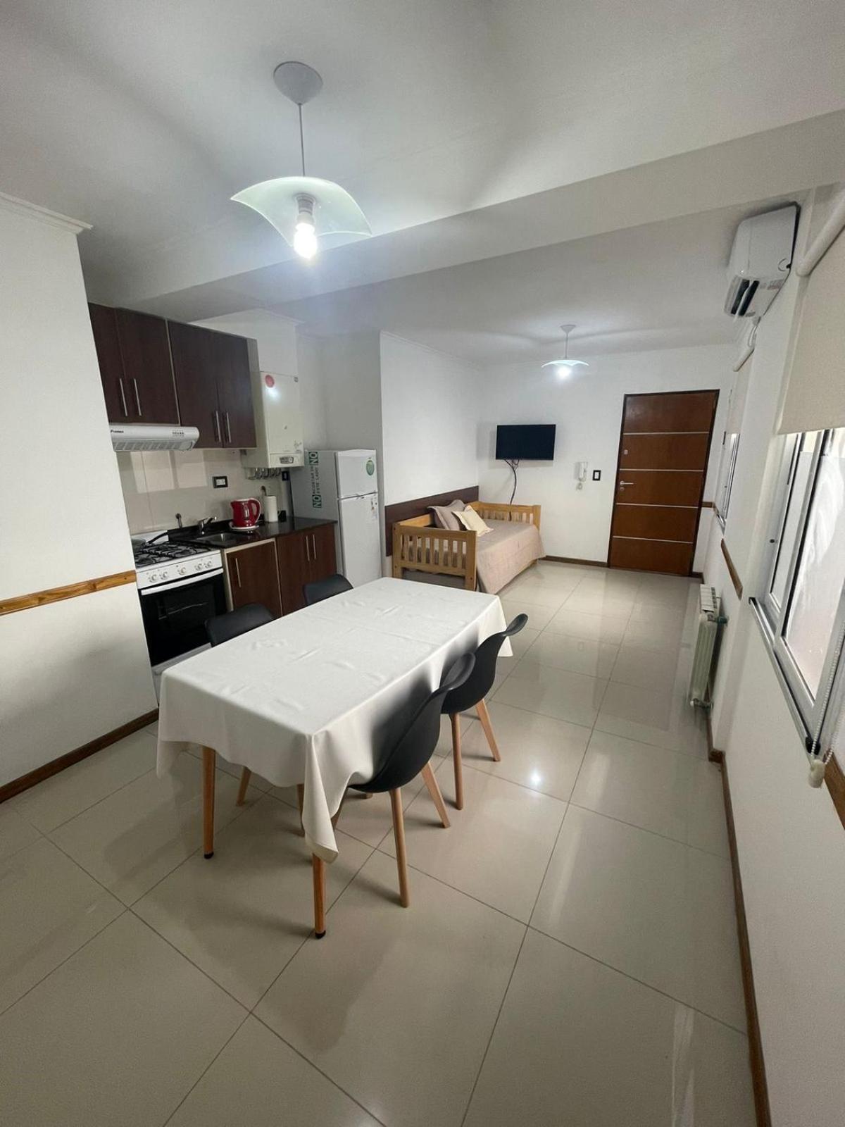 Departamento Centrico En Carlos Paz - Miralejos 2 * Villa Carlos Paz